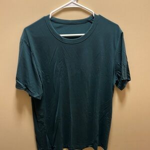 Lululemon Fundamental Tee - L - Green Jasper